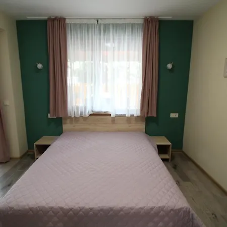 Penzion перуника
